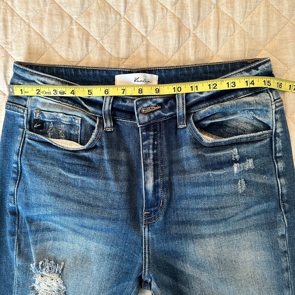 KanCan Estilo jeans with distressing, size 9/28 - Picture 7 of 8